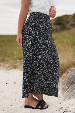 Jace Rhian HW Skirt Aop Black Dot