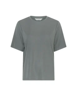 Jacey Belle Tee Laurel Wreath