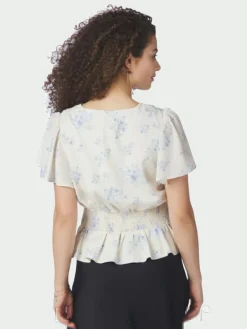 Jasmin Delicate Flower Blouse Creme