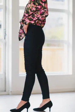 Jolie 274 Black Coated