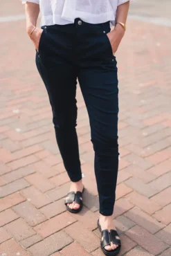 Jolie 606 Navy