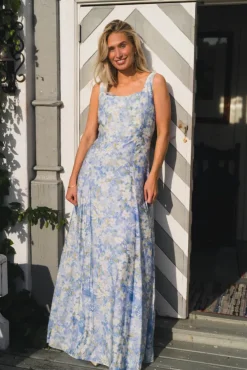 Katie Maxi Dress Wisteria Kiss