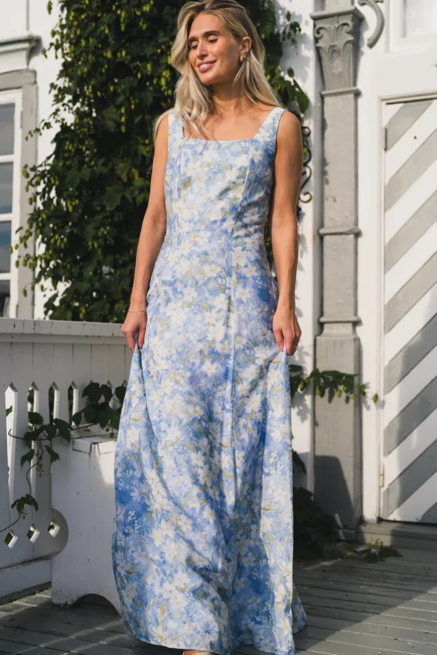 Katie Maxi Dress Wisteria Kiss