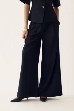 Kazia Pants Black
