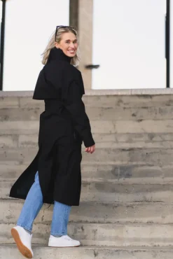 Klipra Coat Black