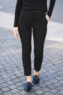 Kylie Crop 396 Black