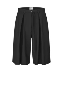 Lana Shorts 285 Black