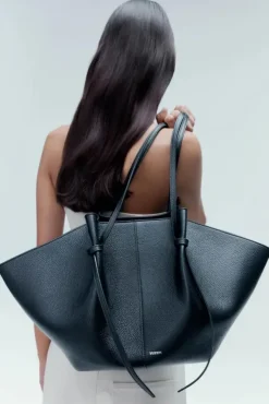 Large Mochi Pebble Grain Leather Black