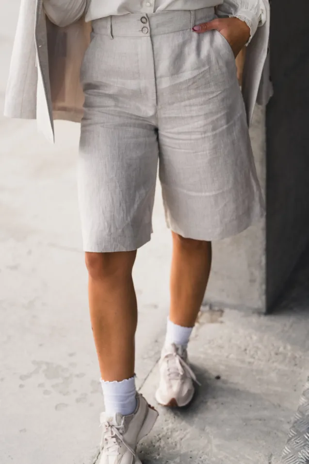 Laura Long Shorts 888 Crystal Linen