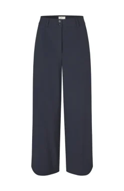 Laura 285 Navy Regular