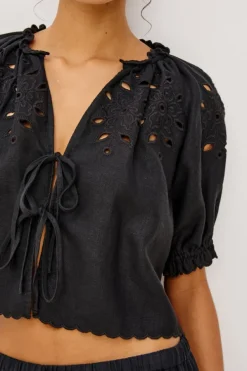 Lizbeth Top Black
