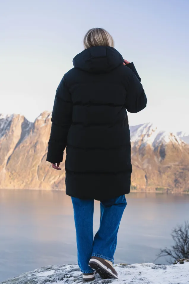 Loen Down Jacket New Black