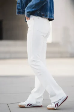 Low Rise Bold Boot Worn White