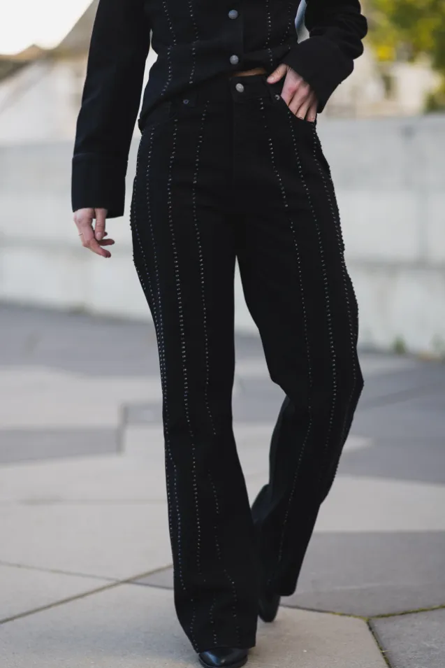 Luca Embellished Black