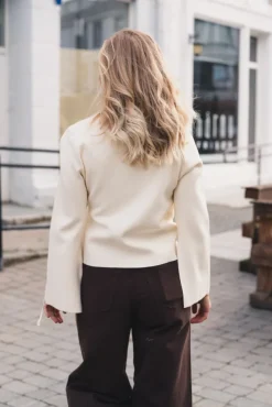 Lulu LS Tie Cardigan Pristine