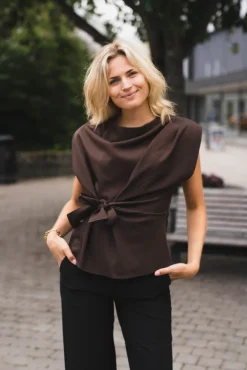 Luna Pleat Top Dark Brown