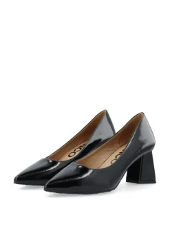 Maralyn Court Shoe Faux Leather Black Patent
