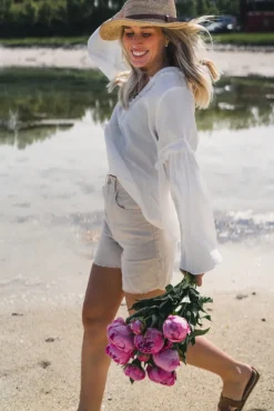 Maya Short Linen Summer Ecru