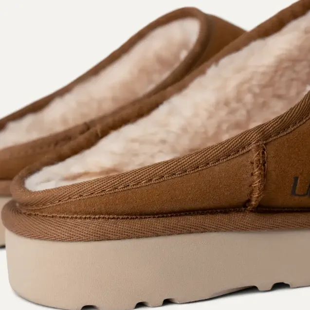 M Classic Slip-On Chestnut