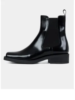 Milano Black