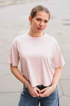 Moa Melea Tee Lotus
