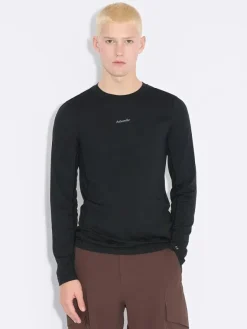 M Tryvann Top Black