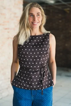 Nassa Big Dot Top Dark Brown