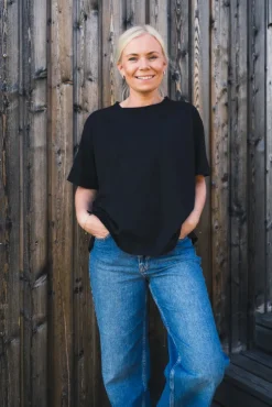 Nellie T-Shirt Black