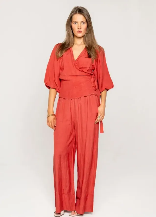 Nelli Wrap Top Candid Apple Linen