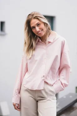 Nesrine Selmina Shirt Lotus