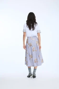 Nukkia Skirt Stripe White