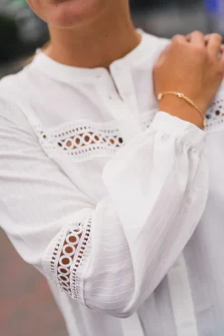Nuro Shirt White