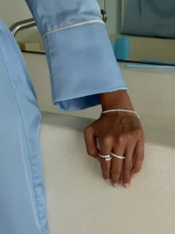 Ora Twisted Ring Silver