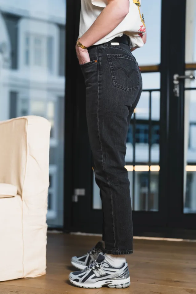501 Original Cropped Jeans Black Distance