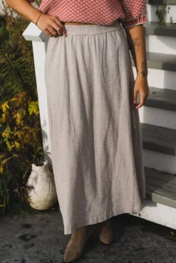 Pennie Ginia HW Skirt Sand