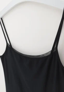 Perfect Line Top w/Straps Black