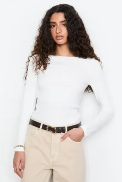 Petronella Rib Boatneck Offwhite