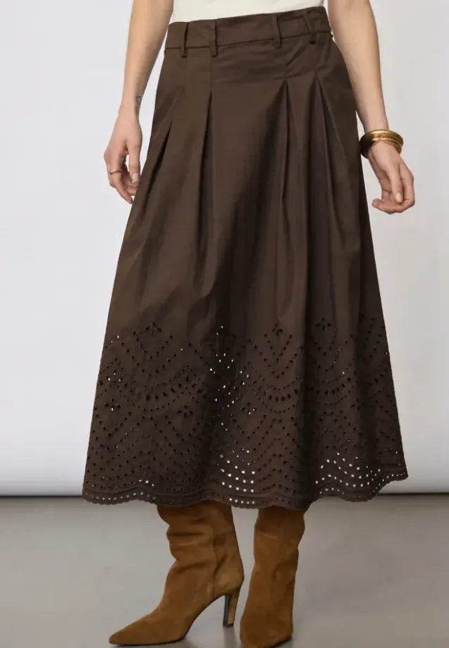 Poppy Pleat Scallop Skirt Dark Brown