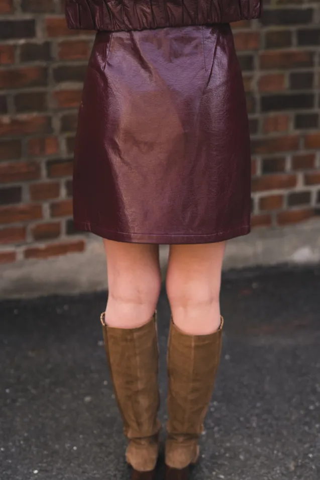 Posy Skirt Winered