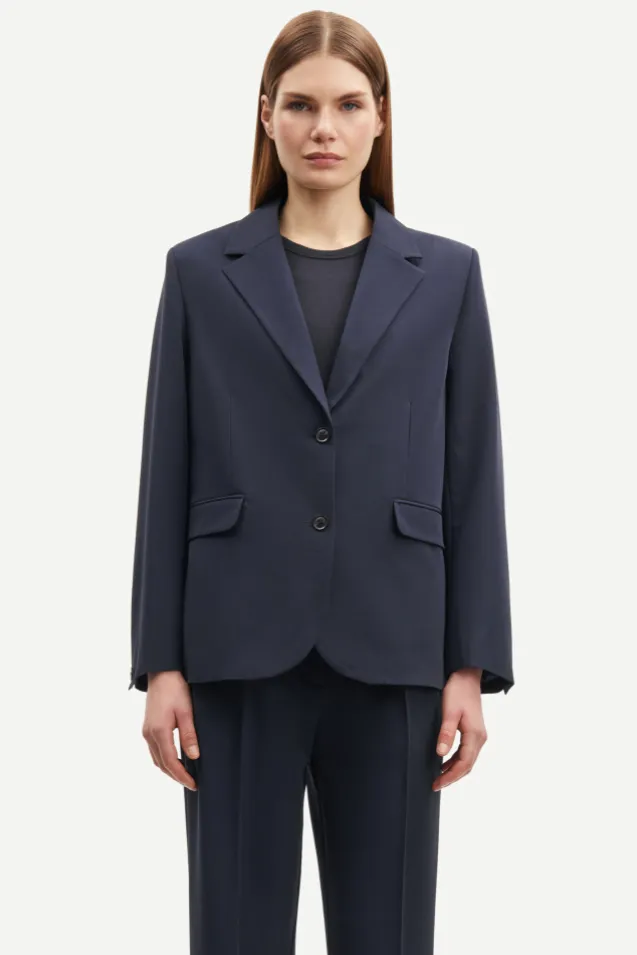 Ramona Blazer 14596 Salute
