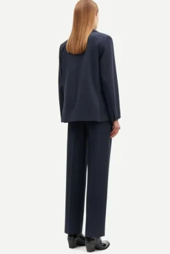 Ramona Blazer 14596 Salute