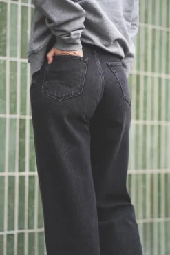 Rebecca Jeans 14146 Northern Sky