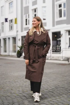 Regndråpe Trench Coat Brown