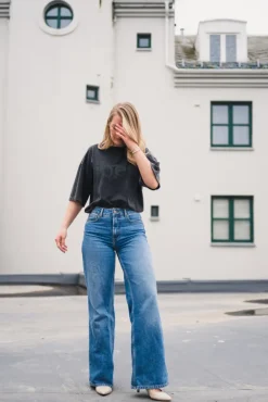 Reign Jean Medium Blue