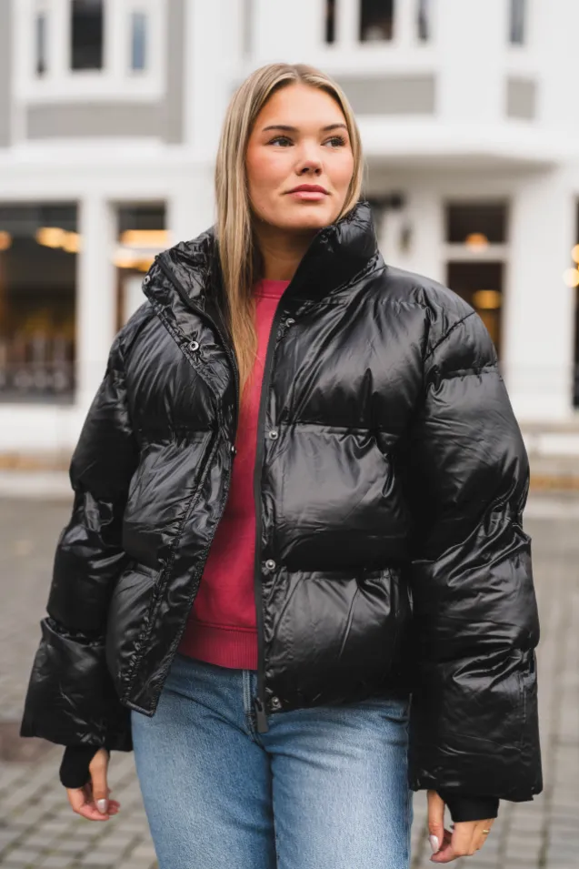 Rhea Shiny Puffer Jacket Black