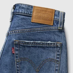 Ribcage Straight Ankle Jeans Jazz Pop
