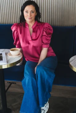 Roella Heavy Sateen Blouse Cherry Pink