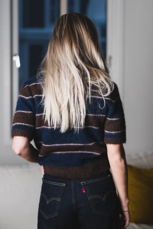 Sajeanne Top 15425 Black Coffee Stripe