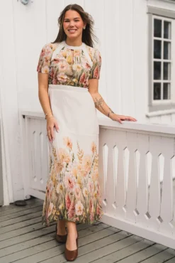 Samira Dress Valley Of Bloom