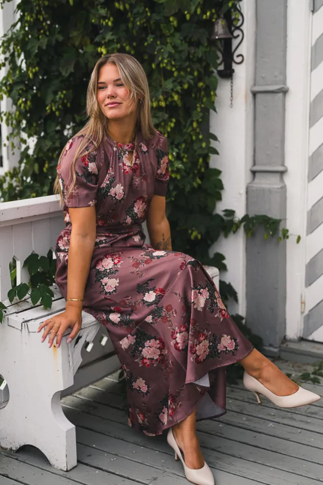 Samira Dress Velvet Roast